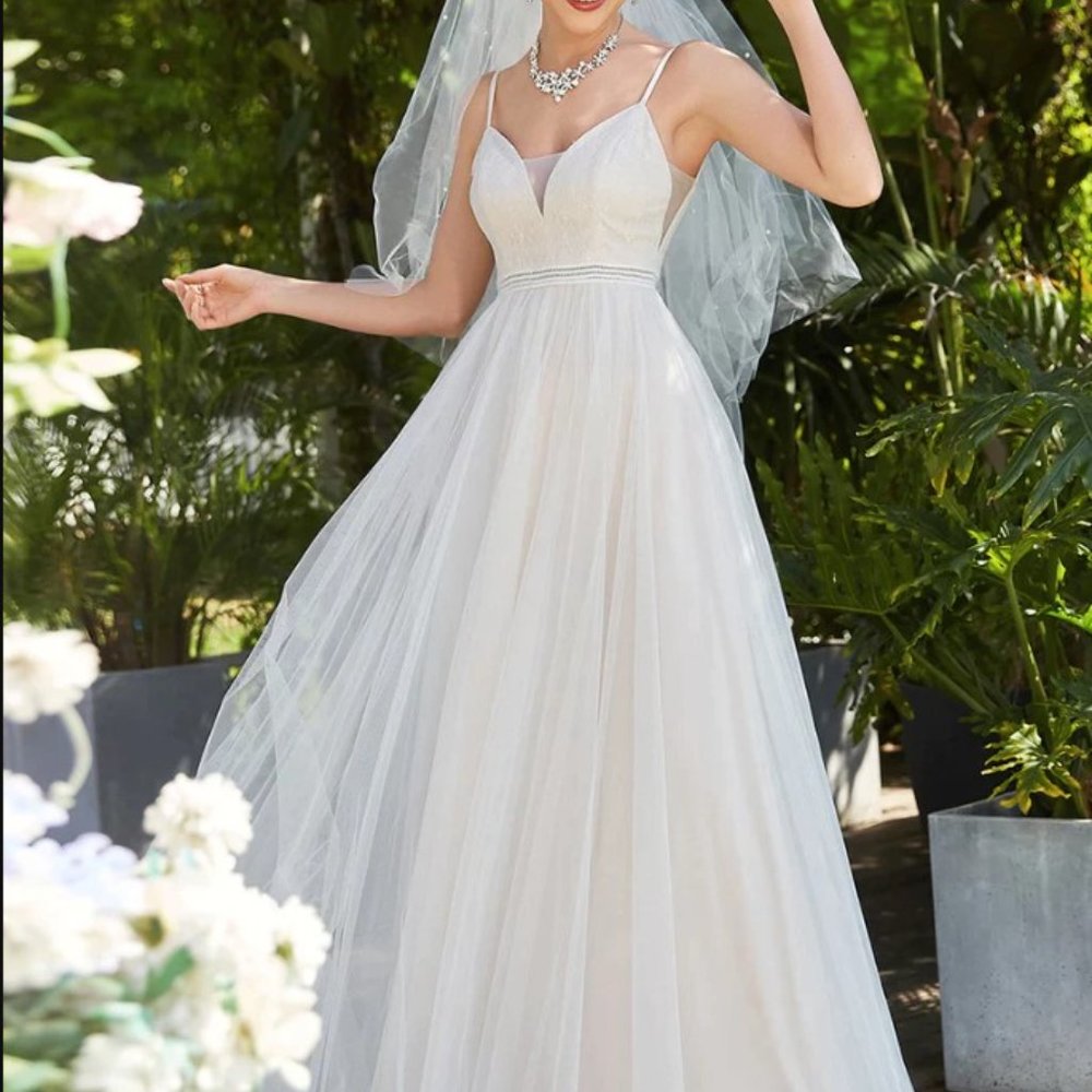 Ever Pretty - Size 04 - Cream Dress